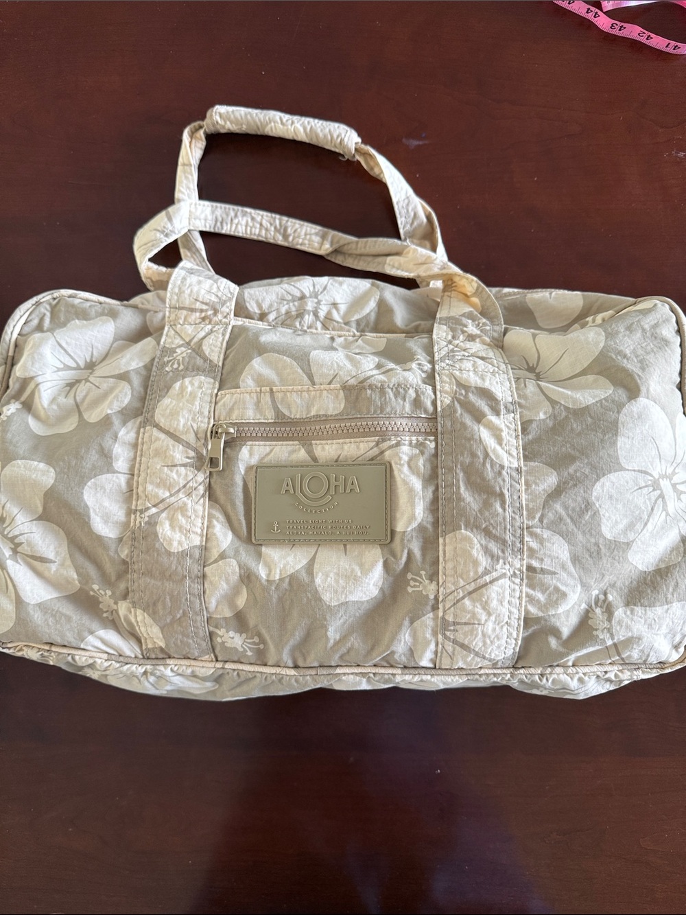 ALOHA Collection Quilted Tote in Light Beige Floral